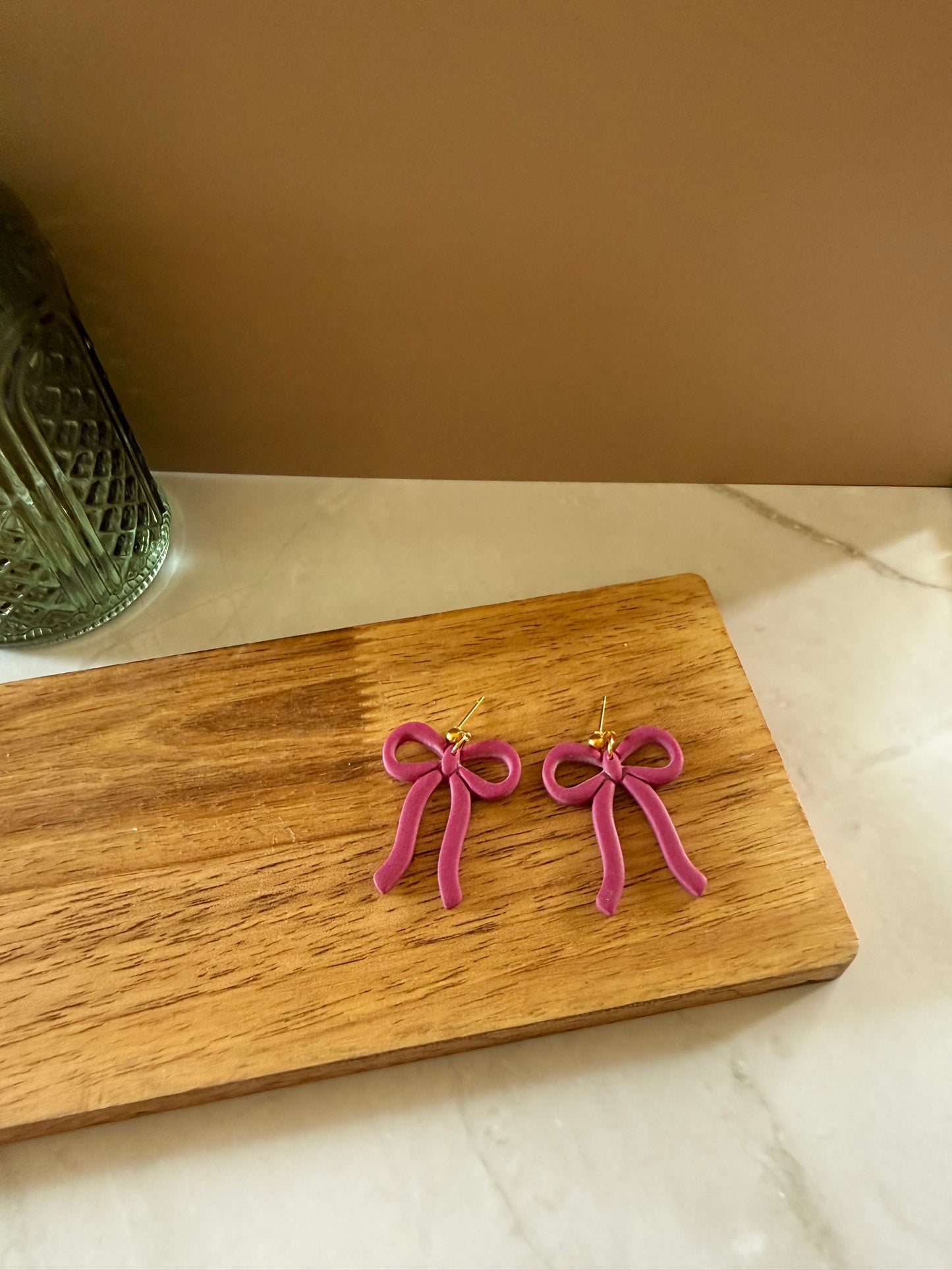 Bow Dangles